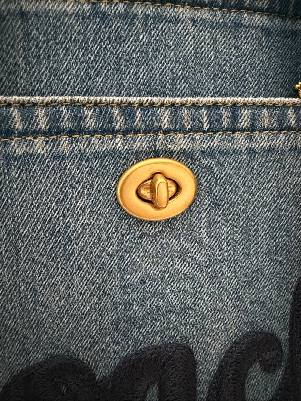 COACH Denim Cargo Tote & Dust Bag NWOT - Picture 6 of 15